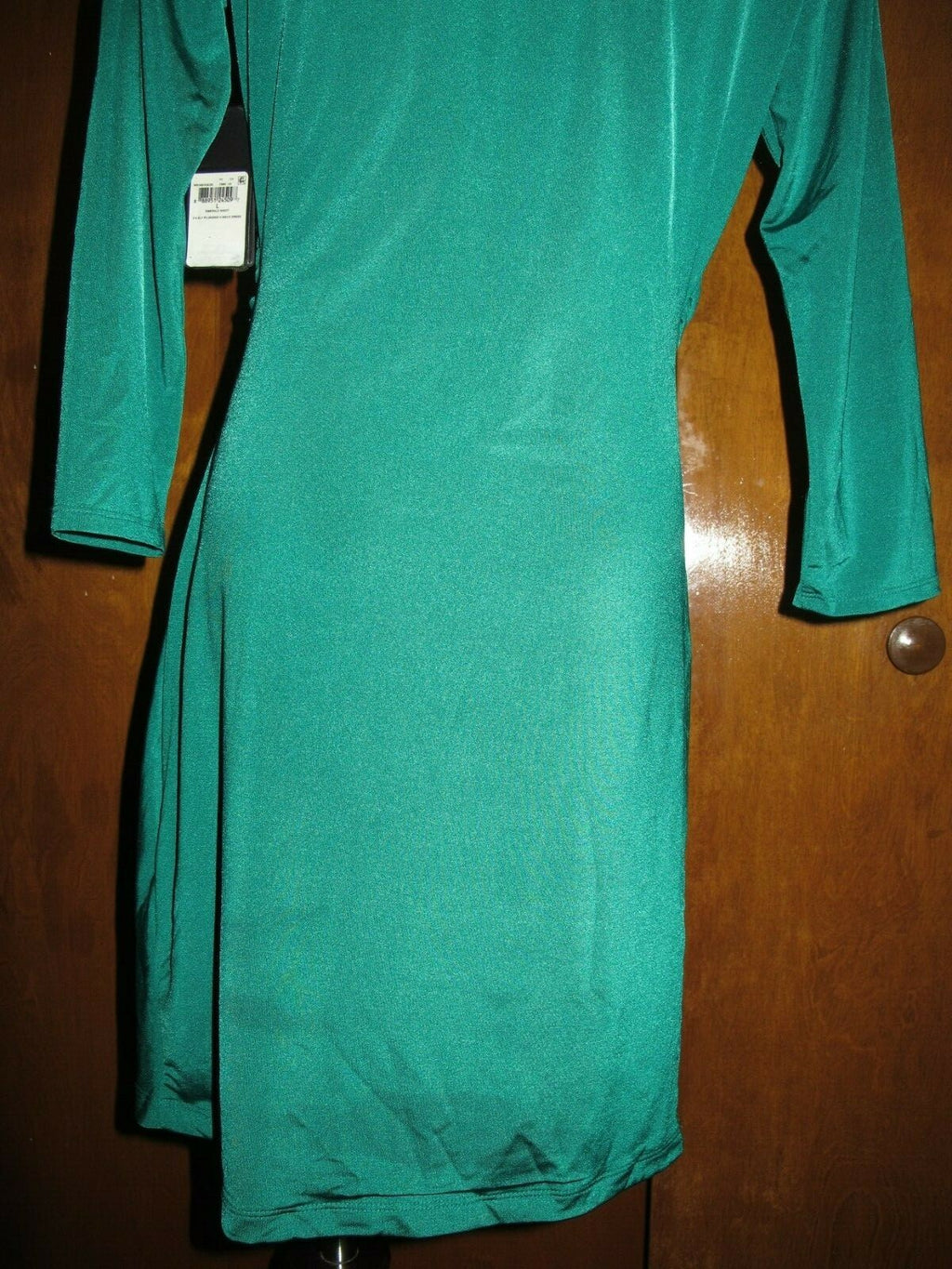Guess women's emerald evening lined dress size Large fits Medium