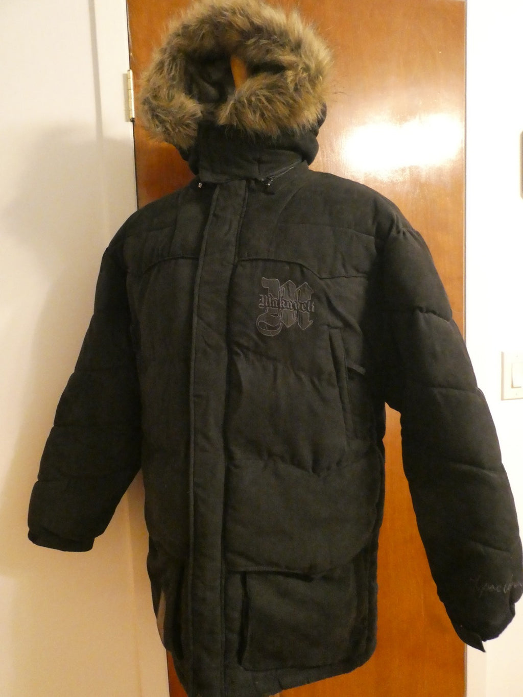 Makaveli Branded Men's Black Puffer Jacket Hood Lots of Pockets Size Medium