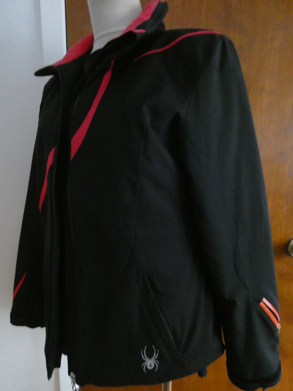 Women’s Spyder 3M Thinsulate Black Hooded Ski Snow Jacket Size 10