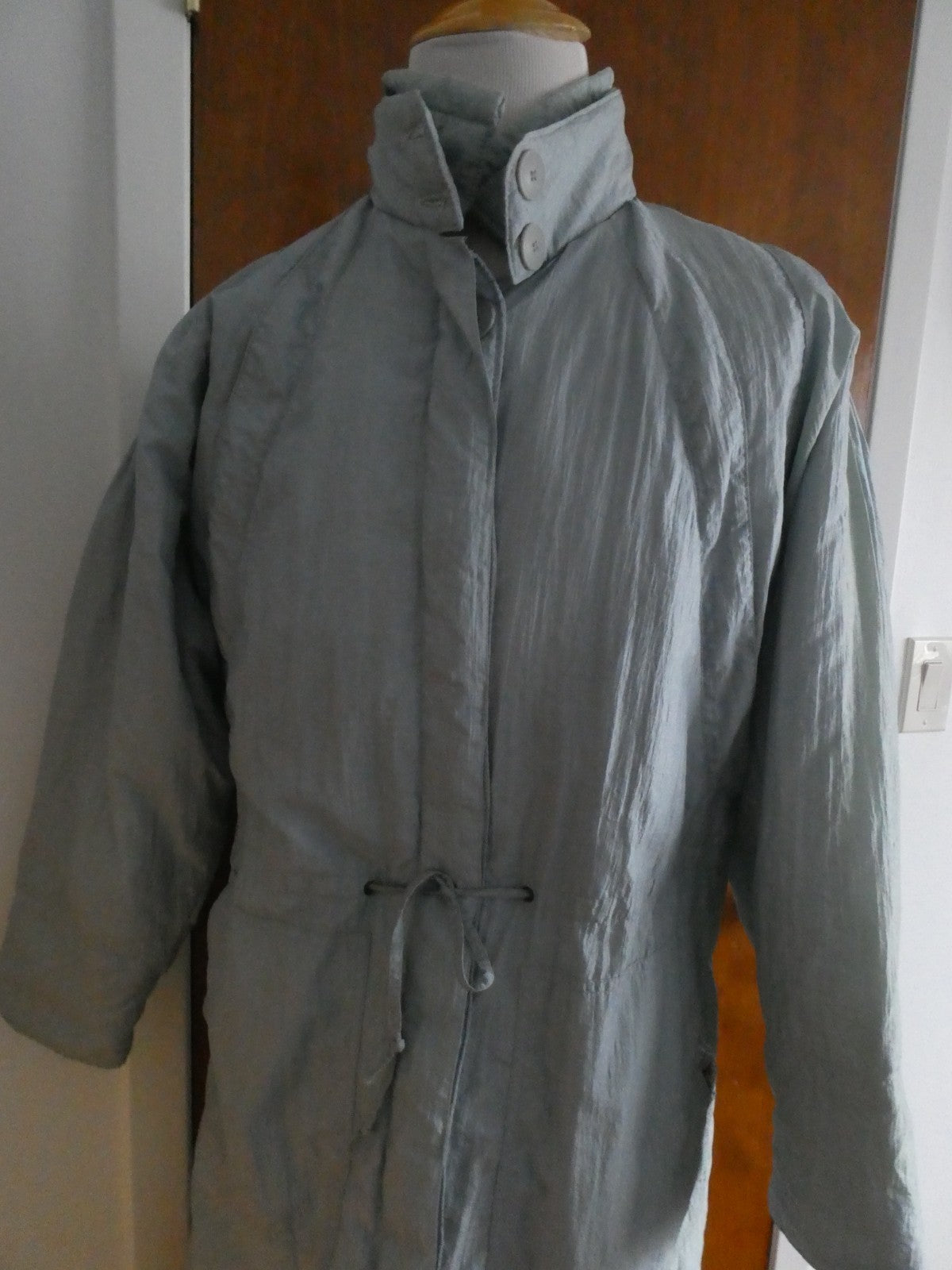 Vintage Montana Hamburg Long Winter Soft Blue-Gray Coat Nylon Size 46 US Size 10