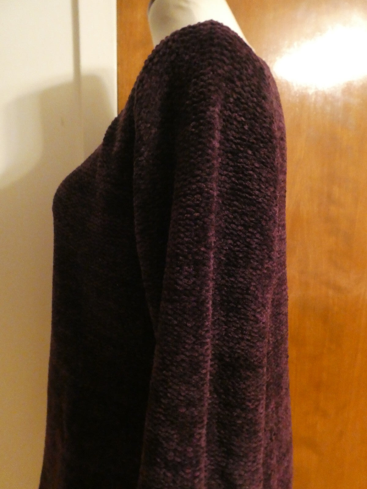 New York&Company women's dark purple long sleeves sweater size Medium preowned