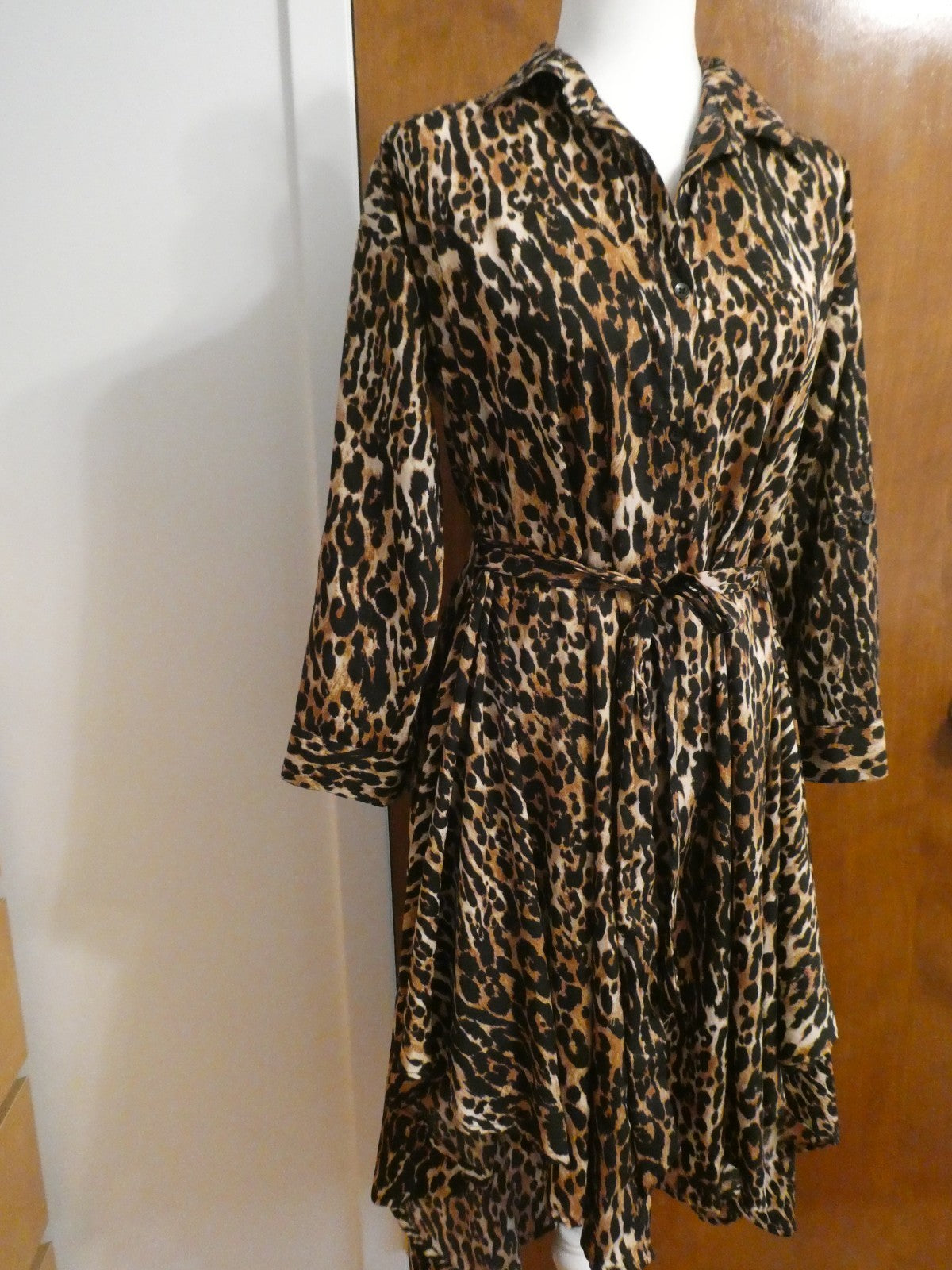 Truly 4 You Women Leopard Print Asymmetrical Hem Dress Long Sleeve Small (fit M)