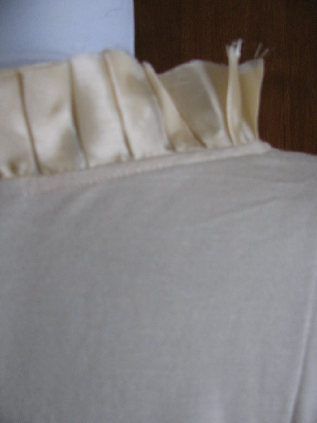 BCBG women's Ivory rayon ruffle decorated top New