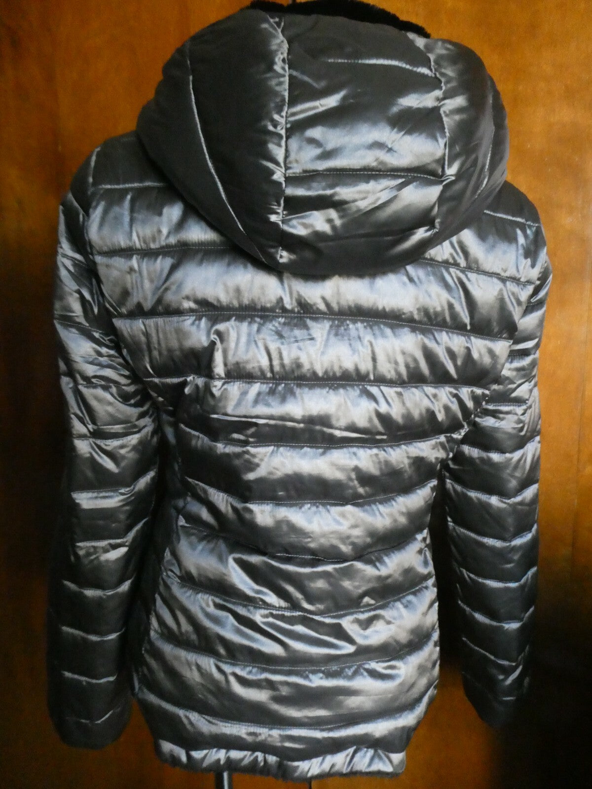 Andrew Marc Women's Gray/Black Reversible Puffer and Faux Fur Jacket Coat S/CH 