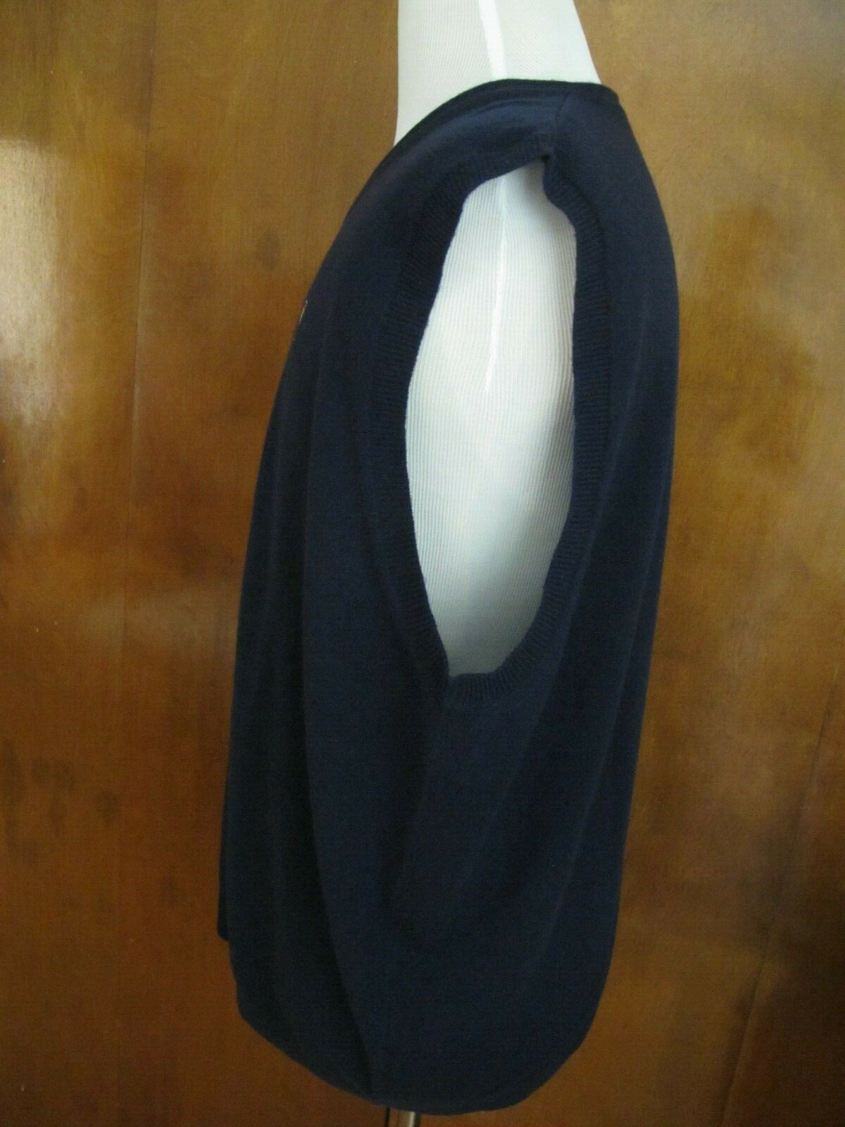 Lacoste men's navy cashmere V-neck vest 3XL(Runs small) fits 2XL