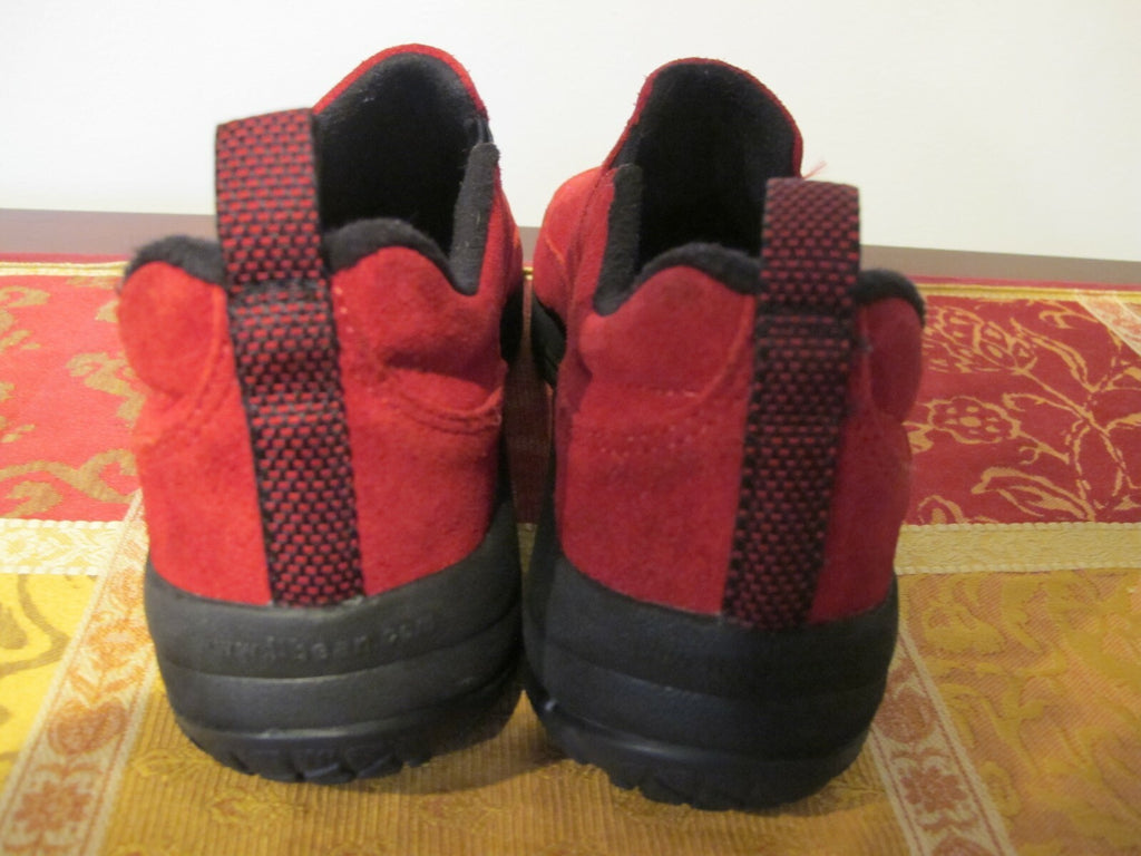 L.L. Bean Dark Red Women's Suede Slip On Shoes 7 Medium 