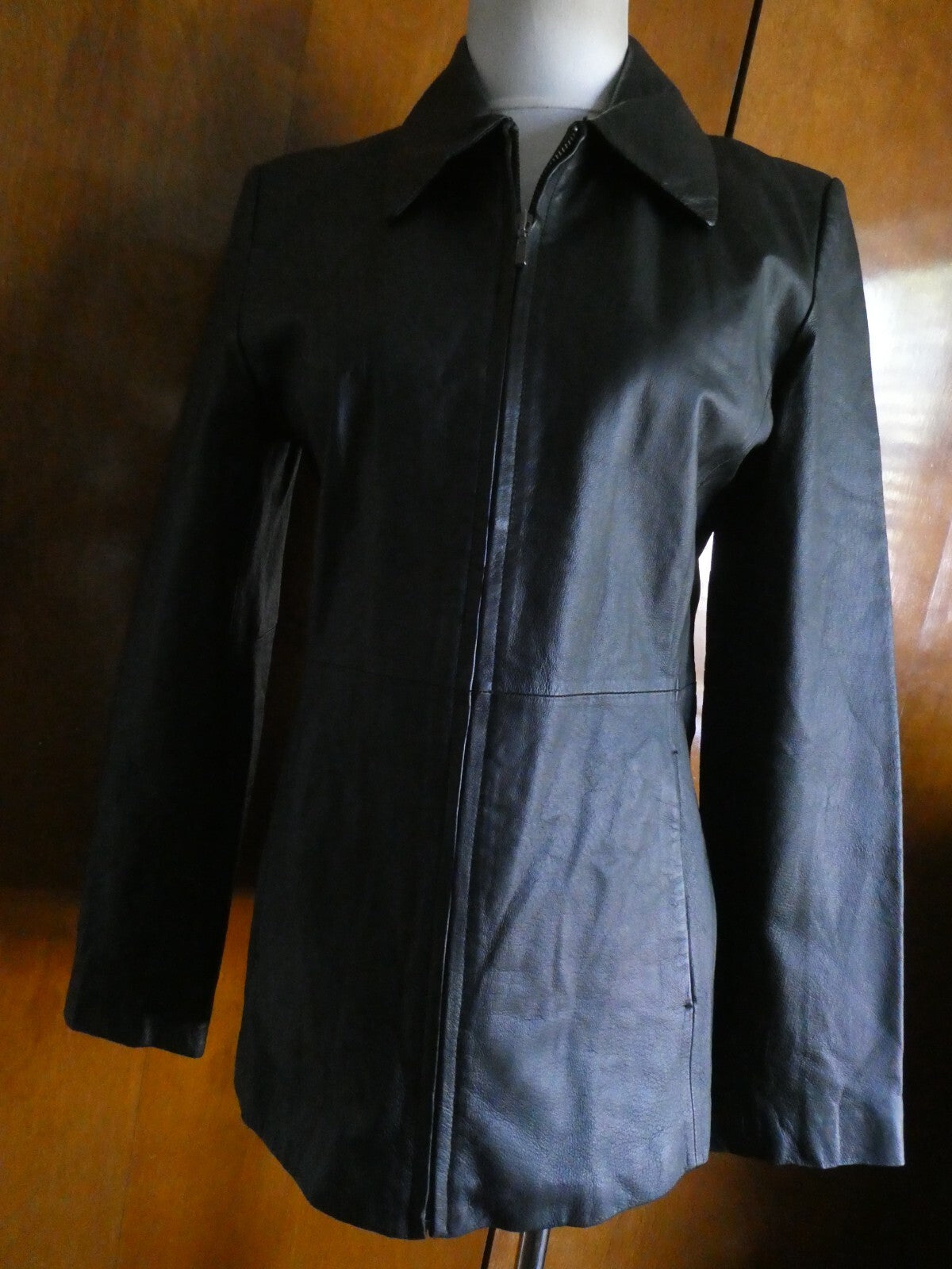 Colebrook Women’s Black Leather Zippered Collared Motorcycle Jacket Coat Small