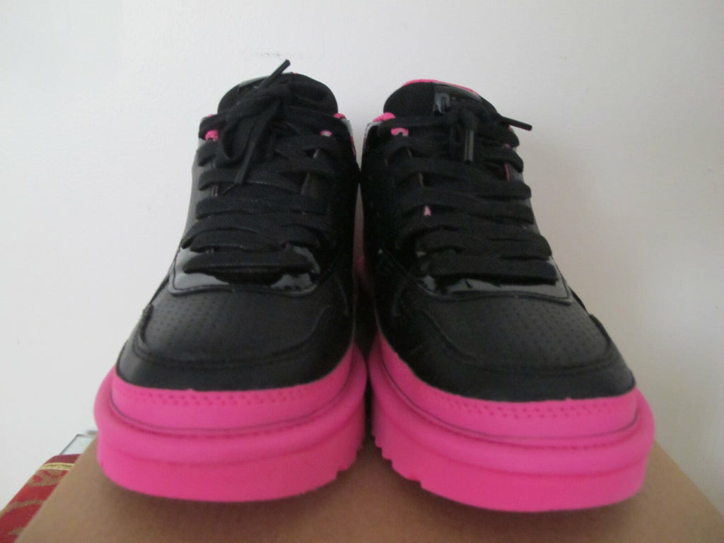 Ugg Australia Women’s Highland Sneakers Black/Rose US 6.5, 7, 7.5, 8, 8.5 