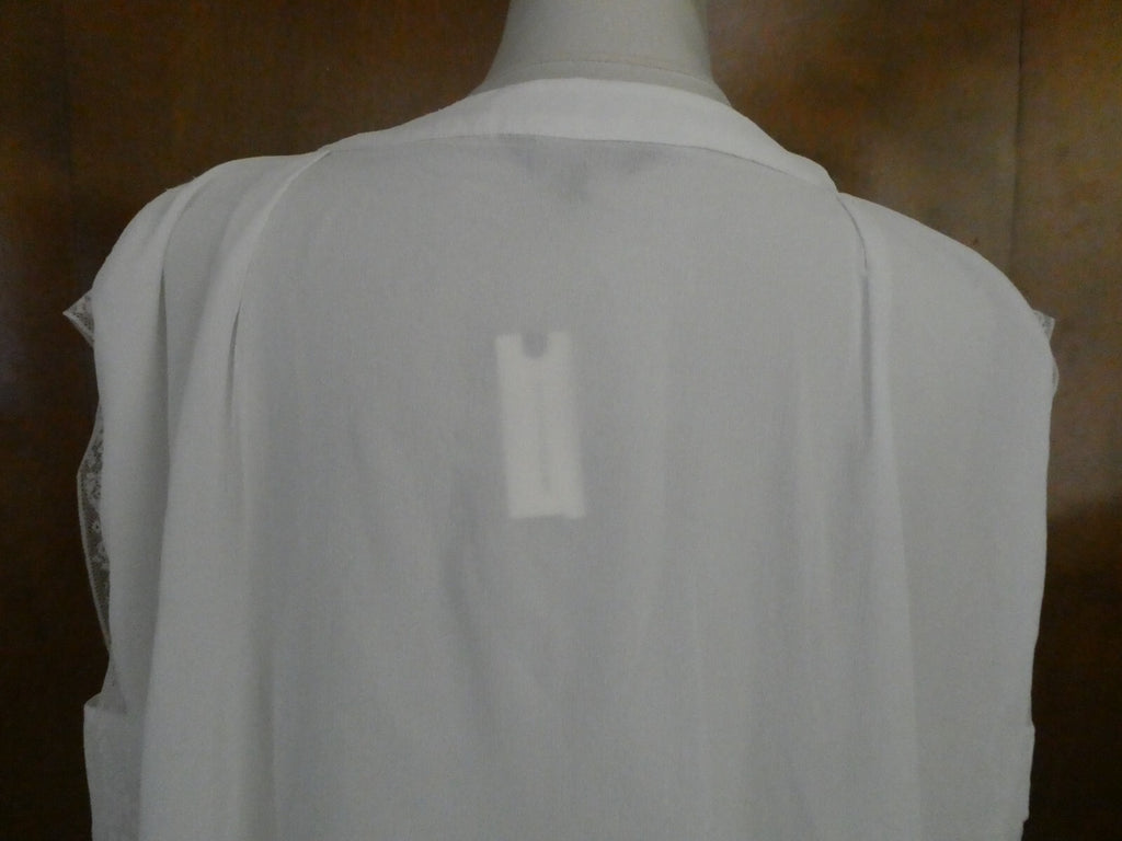 Anthropologie Ranna Gill Women's Decorated Detailed Lined White Top Size Large