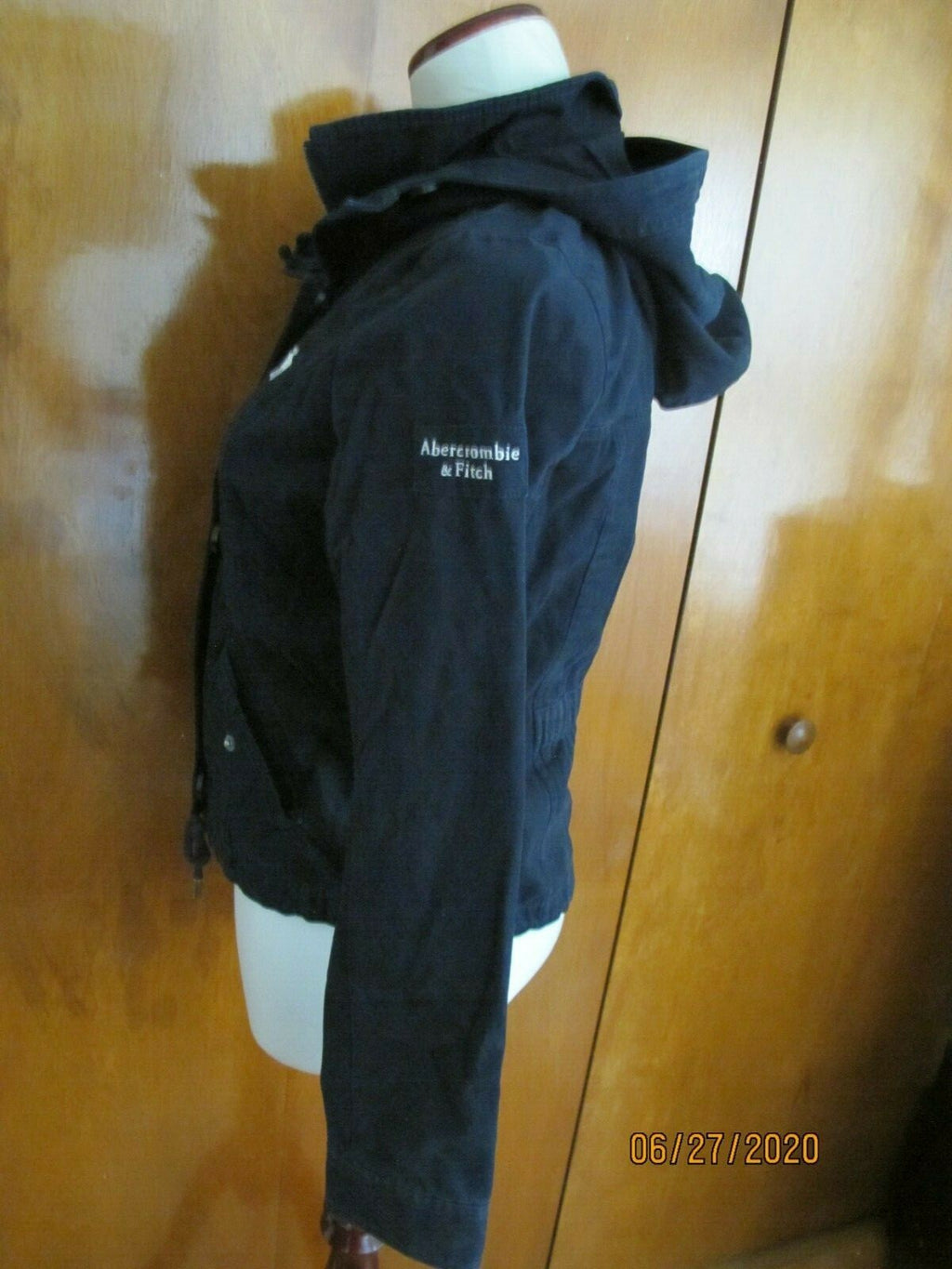 Abercrombie & Fitch navy cotton boys zip out coat jacket size Medium
