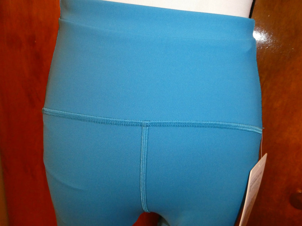 Lululemon women's jogger blue swift speed HR tight 4, 6 (runs small)