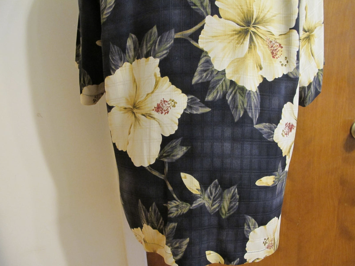 Tommy Bahama Men's Silk Black Gray Yellow Button Down Gorgeous Shirt Large 