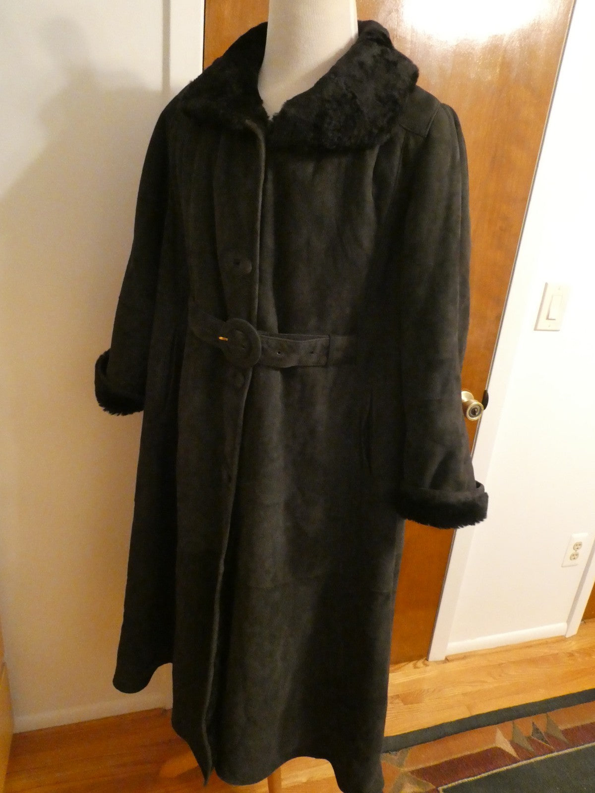 Adarcrea Women Black Shearling Sheepskin A-Line Winter Coat SZ 10 (US 14) Spain
