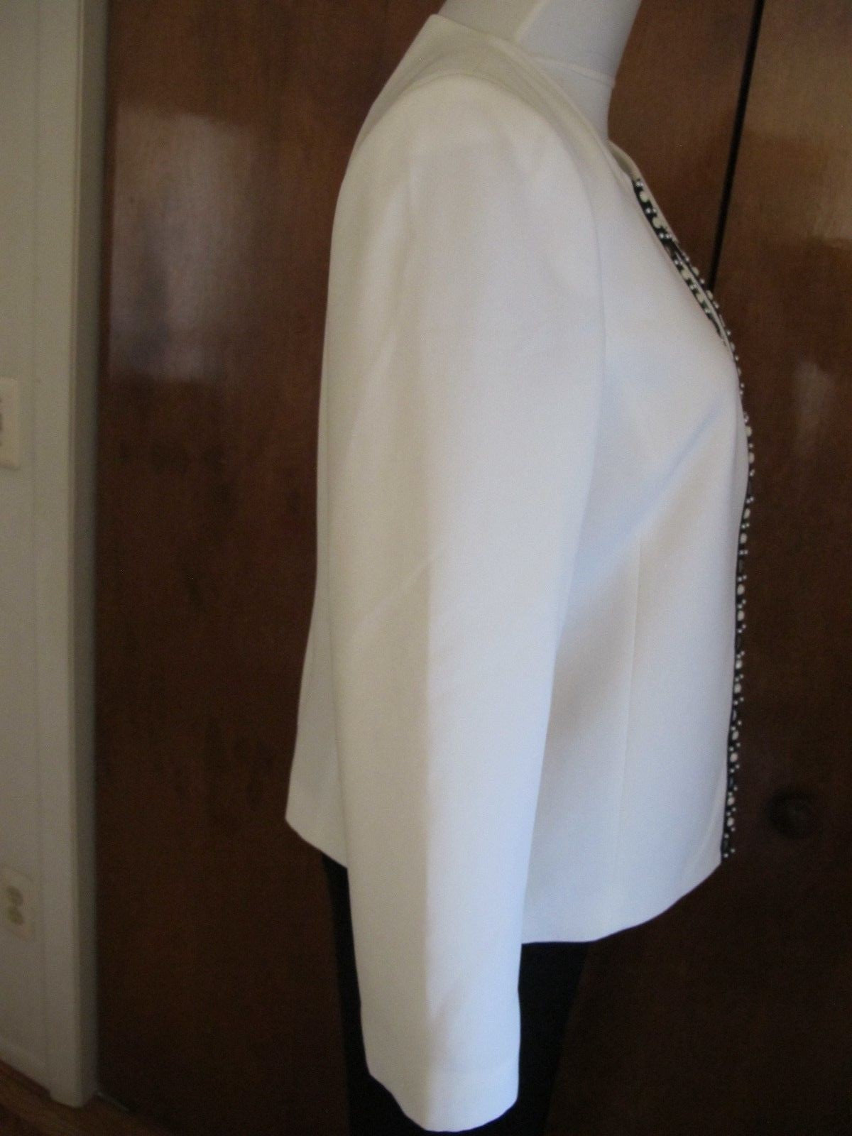 Tahari Asl Women’s White Black Pant Suit Set New