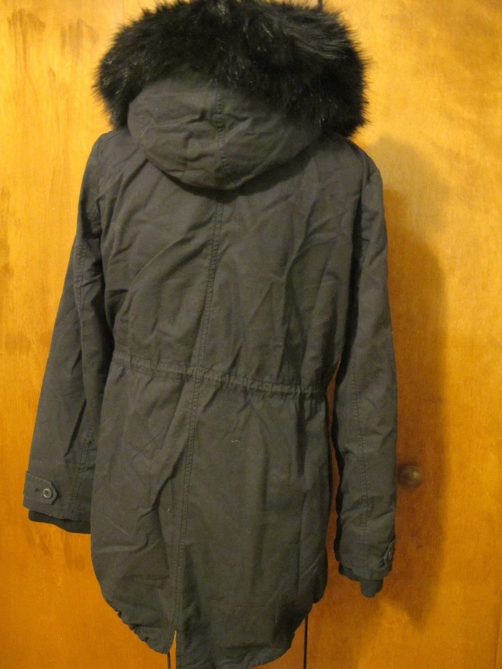 Gap women’s black stylish winter coat two in one size Large NWT