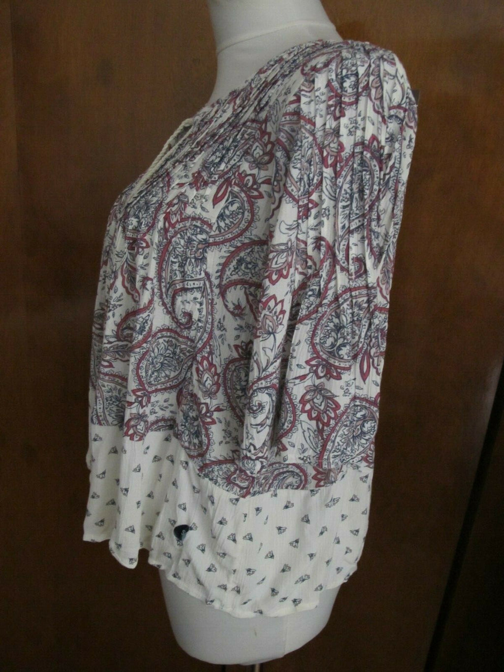 Abercrombie & Fitch women’s viscose colored top 