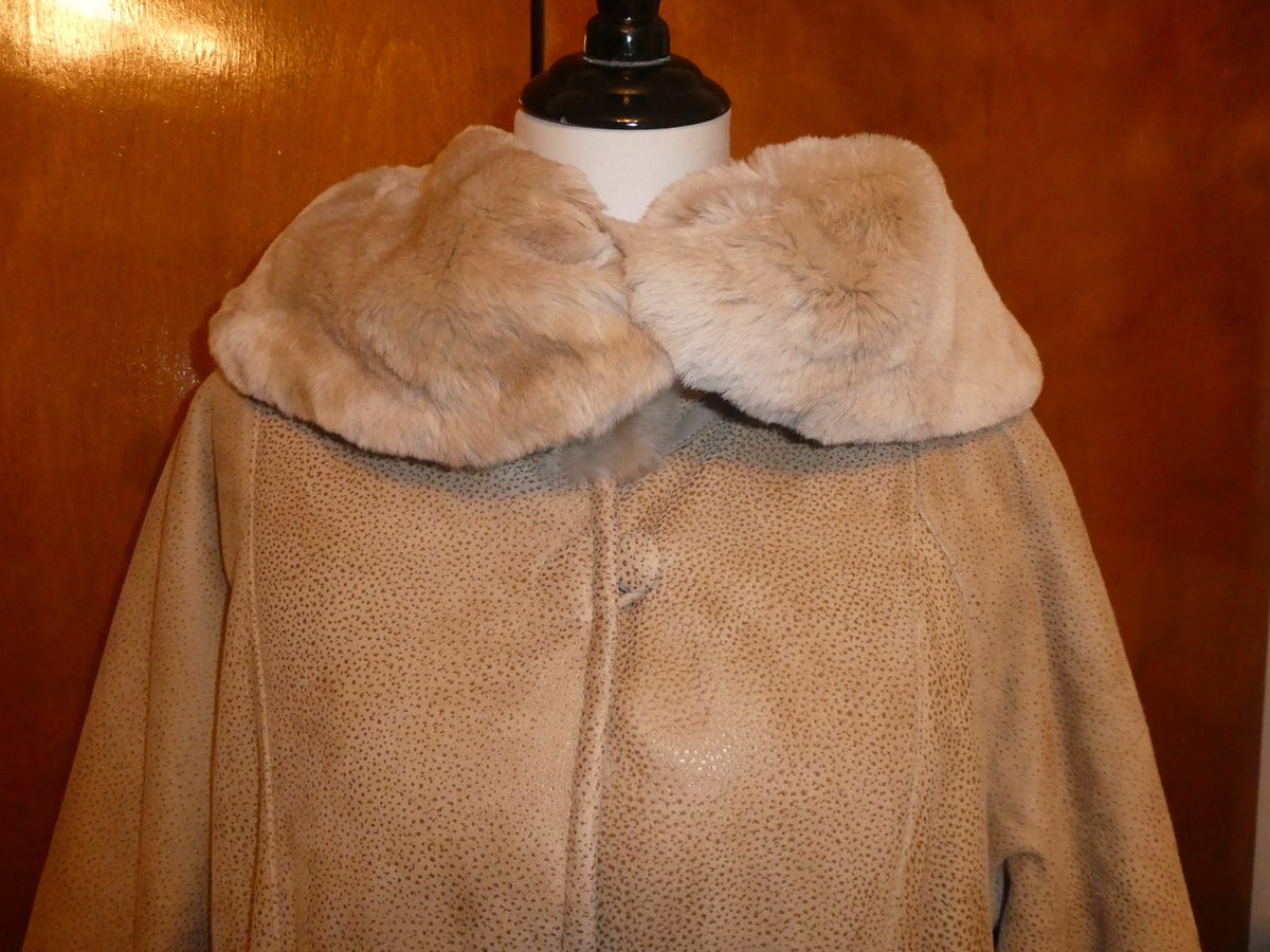 Adarcrea S.L Beige Shearling Sheepskin Fur A-Line Winter Coat 10 (fits US 12/14)