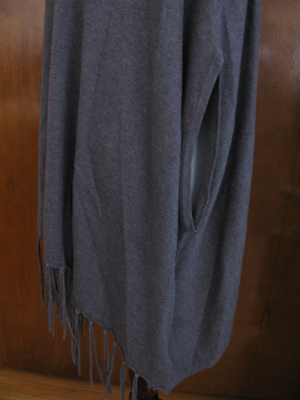 Michael Kors Women’s Derby Gray V-Neck Poncho L/XL 