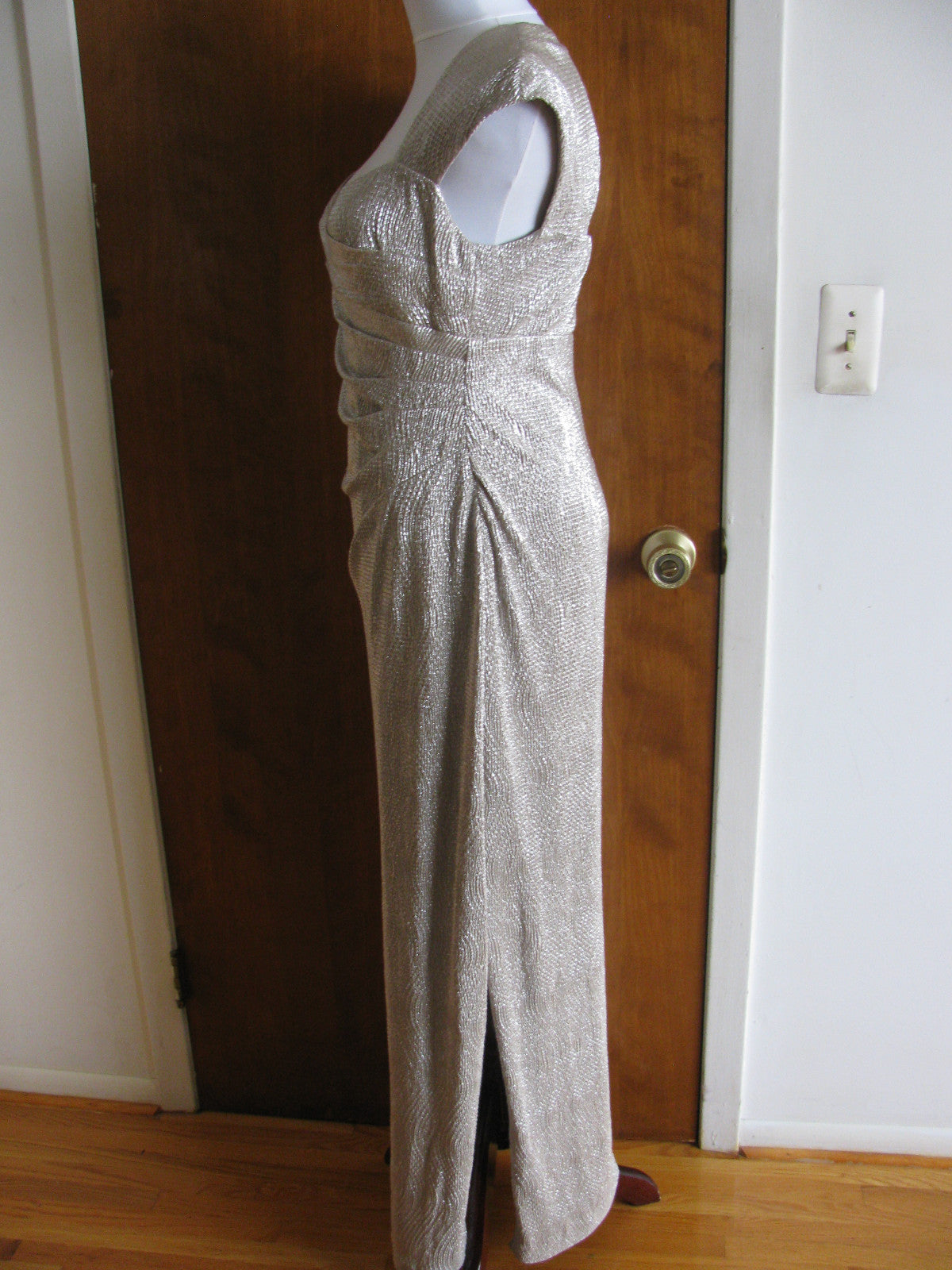 Lauren Ralph Lauren Women’s White Gold Evening Maxi Dress 