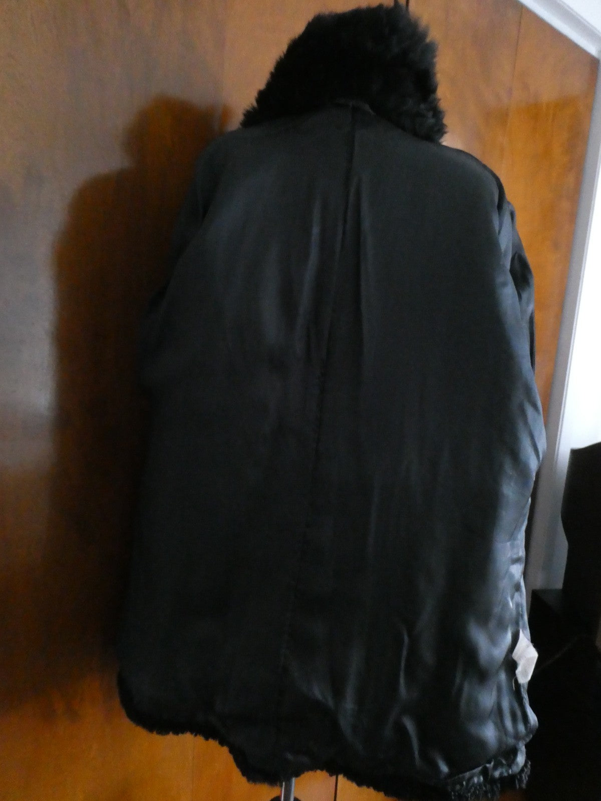 Genuine Karakul Persian Lamb Fur Coat Women’s Black Fur Collar Made in Moldova M