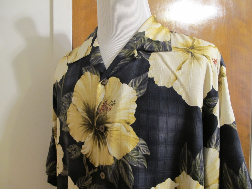 Tommy Bahama Men's Silk Black Gray Yellow Button Down Gorgeous Shirt Large 