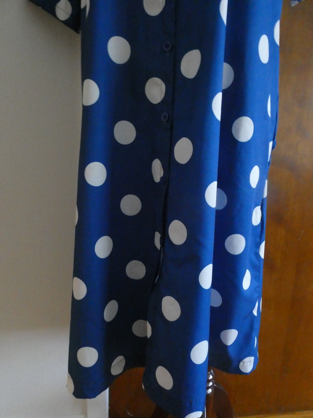 Women's navy/white polka dot button-down collared dress size XL