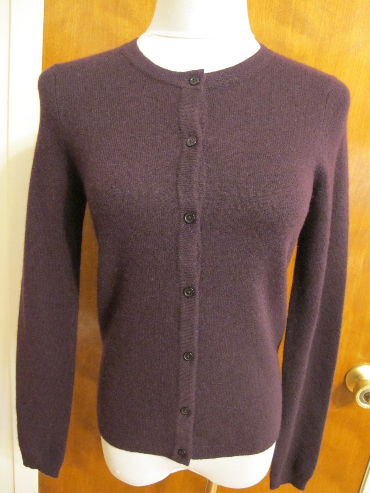 Bloomingdale's Womens Eggplant 2 Ply Cashmere Luxe Buttoned Cardigan Xsmall  