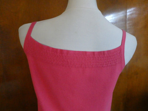 Ann Taylor LOFT women's pink detailed tank top large