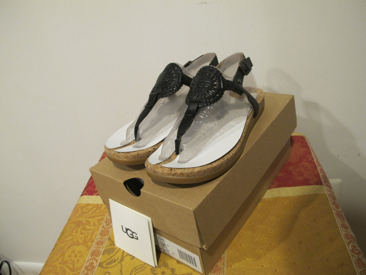 Ugg Australia women’s AYDEN II SANDAL Black size 7