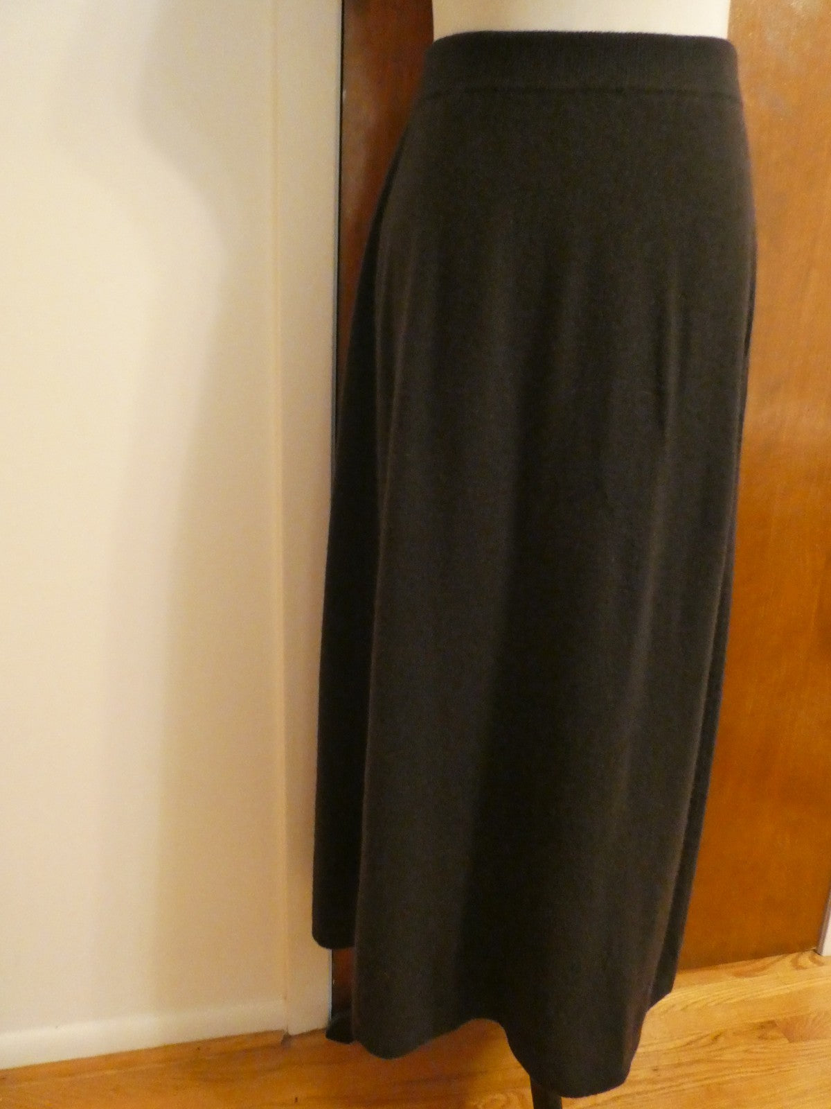 Bloomingdale's Exclusive 100% Cashmere Dark Brown Midi Skirt Sz XS S M L XL NWT