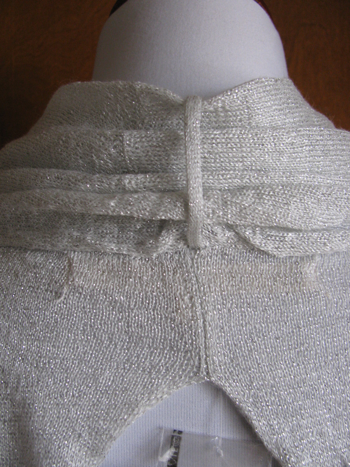 Rachel Roy women's light silver fancy top size Small 