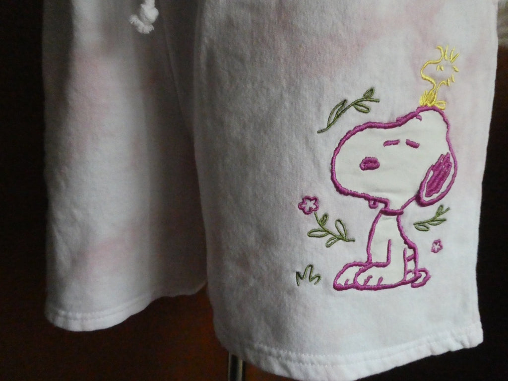 Peanuts Snoopy Tie Dye Shorts Women XL Pink NWT Drawstring Lounge Freeze NY