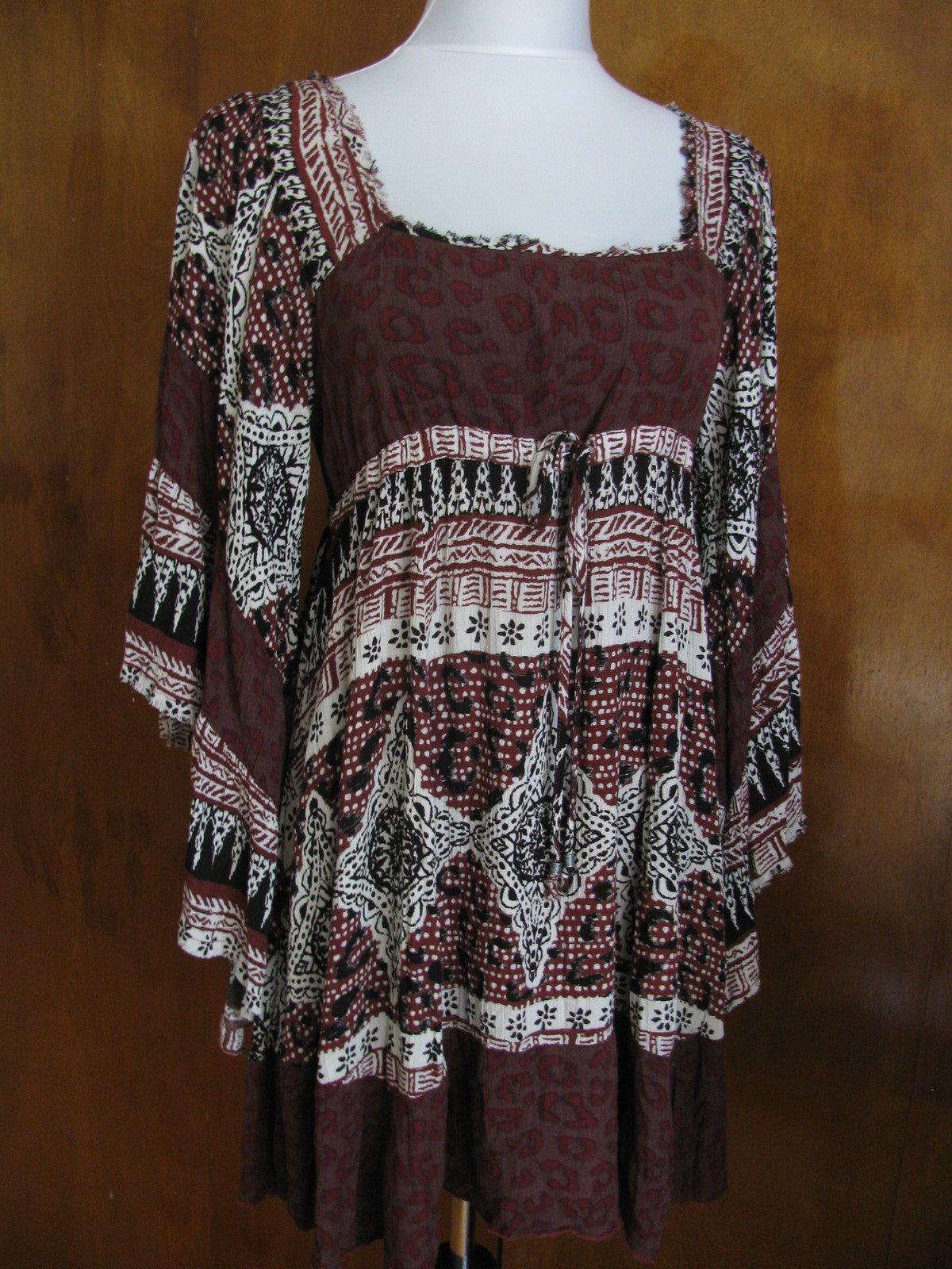 Free People women’s scarlet relaxed fit short lined rayon dress XSmall 