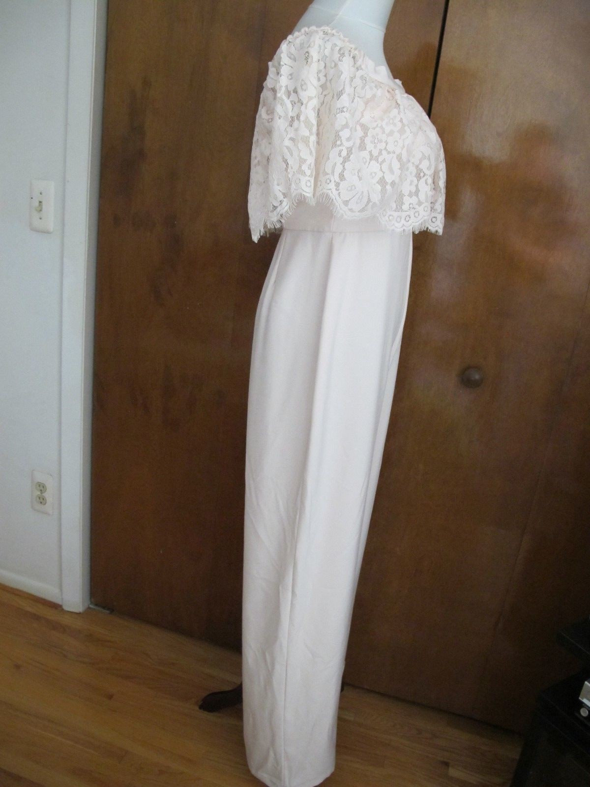 Anthropologie Theia Bridesmaids Women's Rose Evening Jumpsuit size 4 NWT