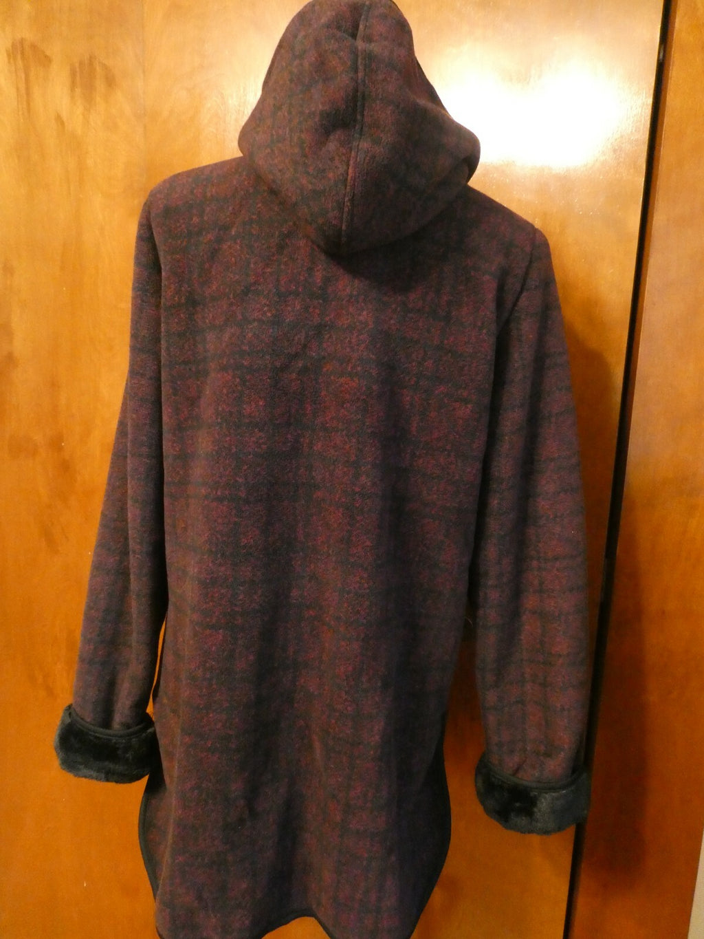Ike Behar Women's Burgundy/Black Faux Fur Hooded Jacket Coat Large