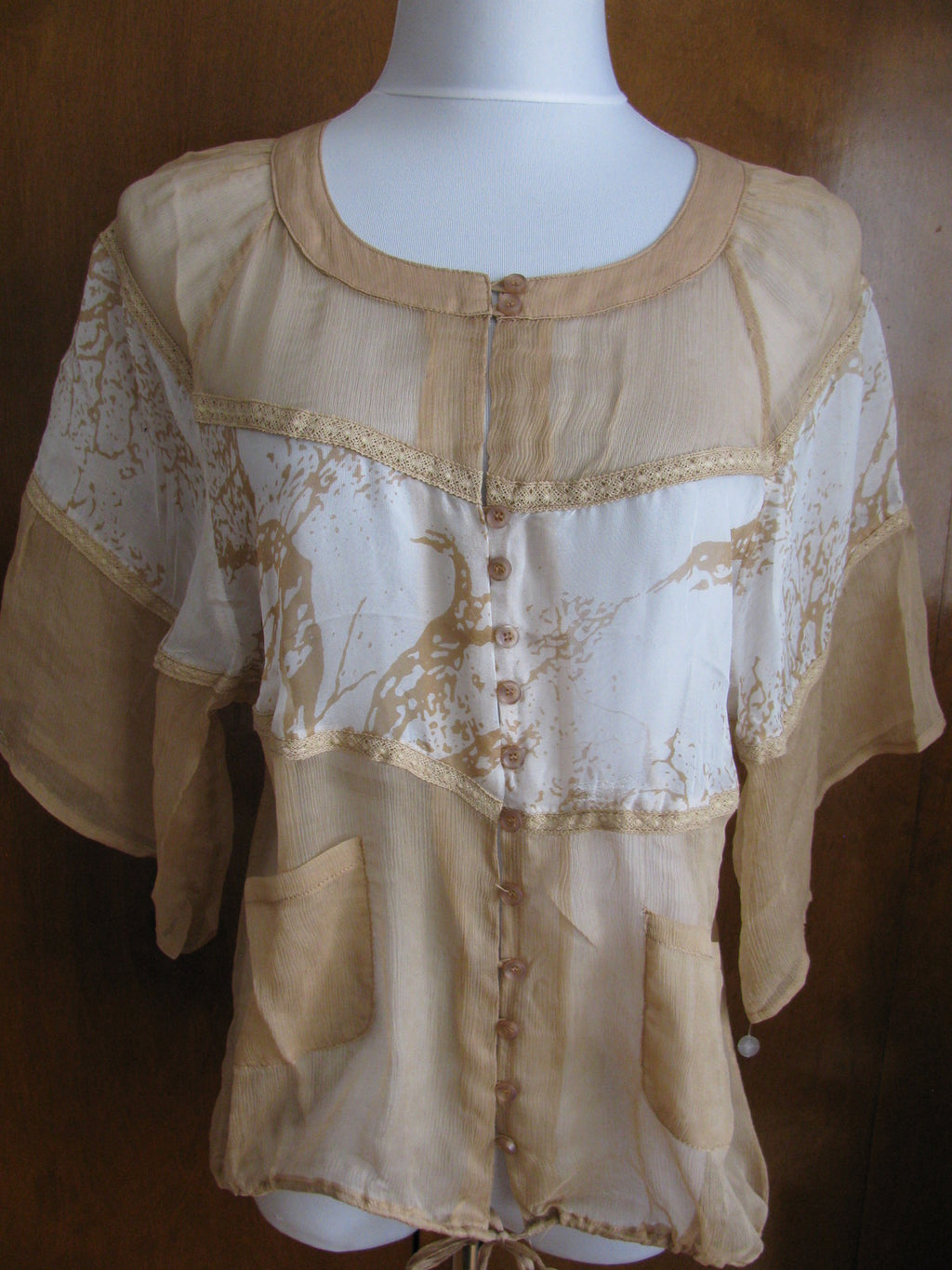 Trinity women’s beige silk evening top size Small NWT