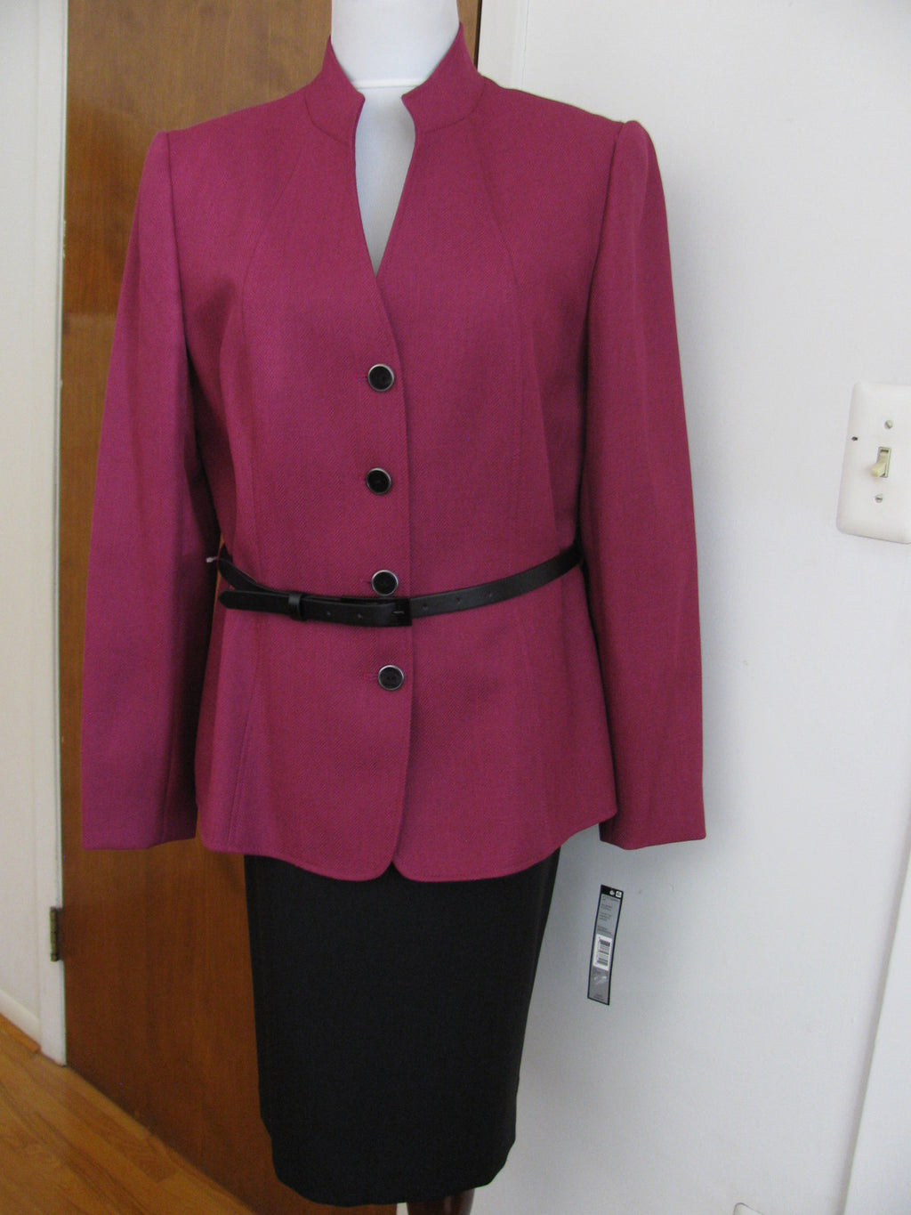 Tahari Asl Women’s Purple Belted 2 Piece Skirt Suit Size 16P New