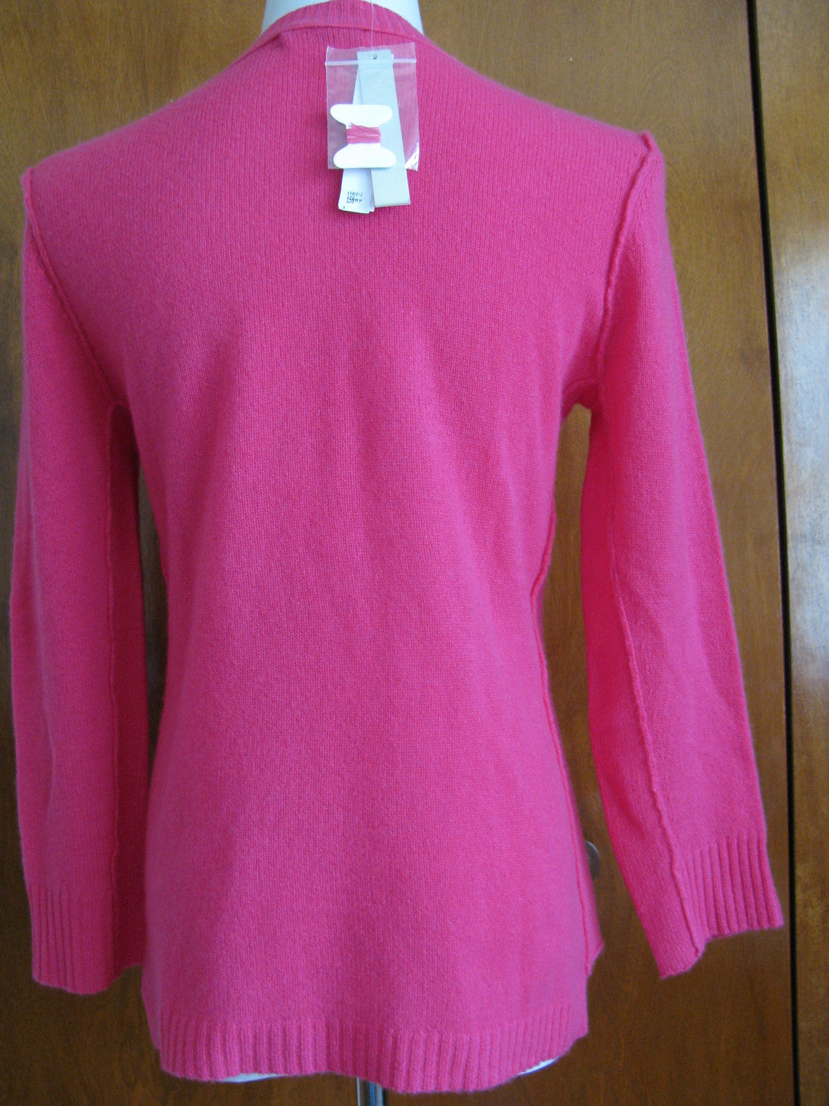 Aqua Women's Pink Watermelon Cashmere Detailed 3/4 Sleeves Soft Sweater Medium