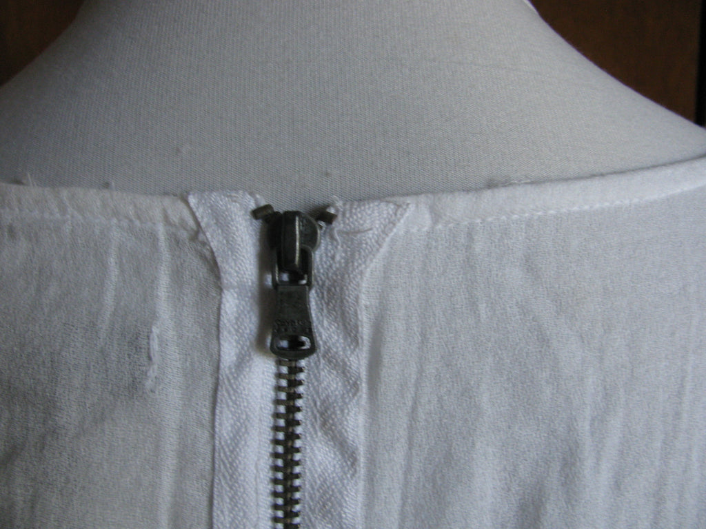 Calvin Klein Jeans women's white cotton decorated  top Size Medium NWT