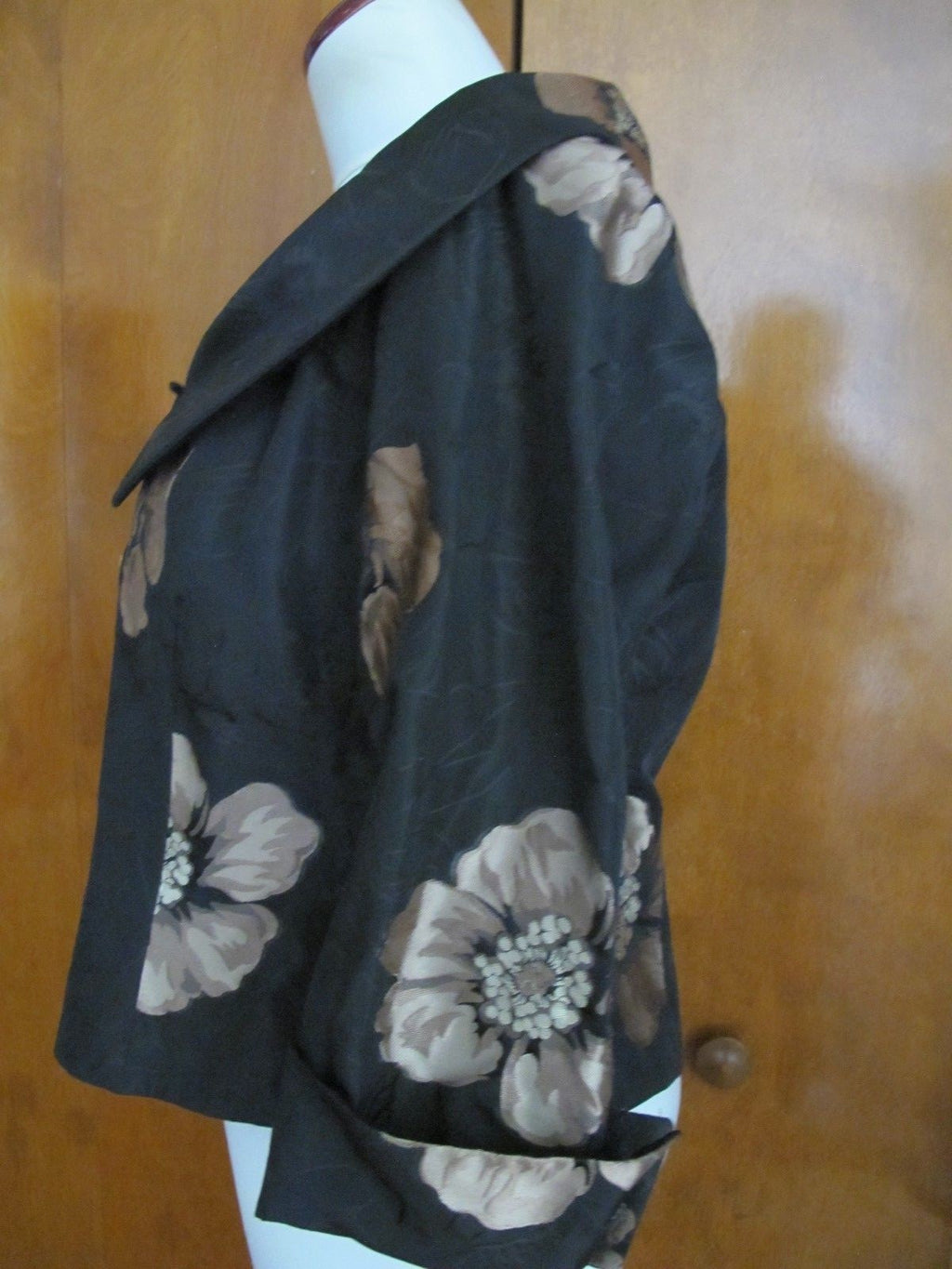 Juliana women’s black 6 button lined evening blazer jacket size 8 pre-owned