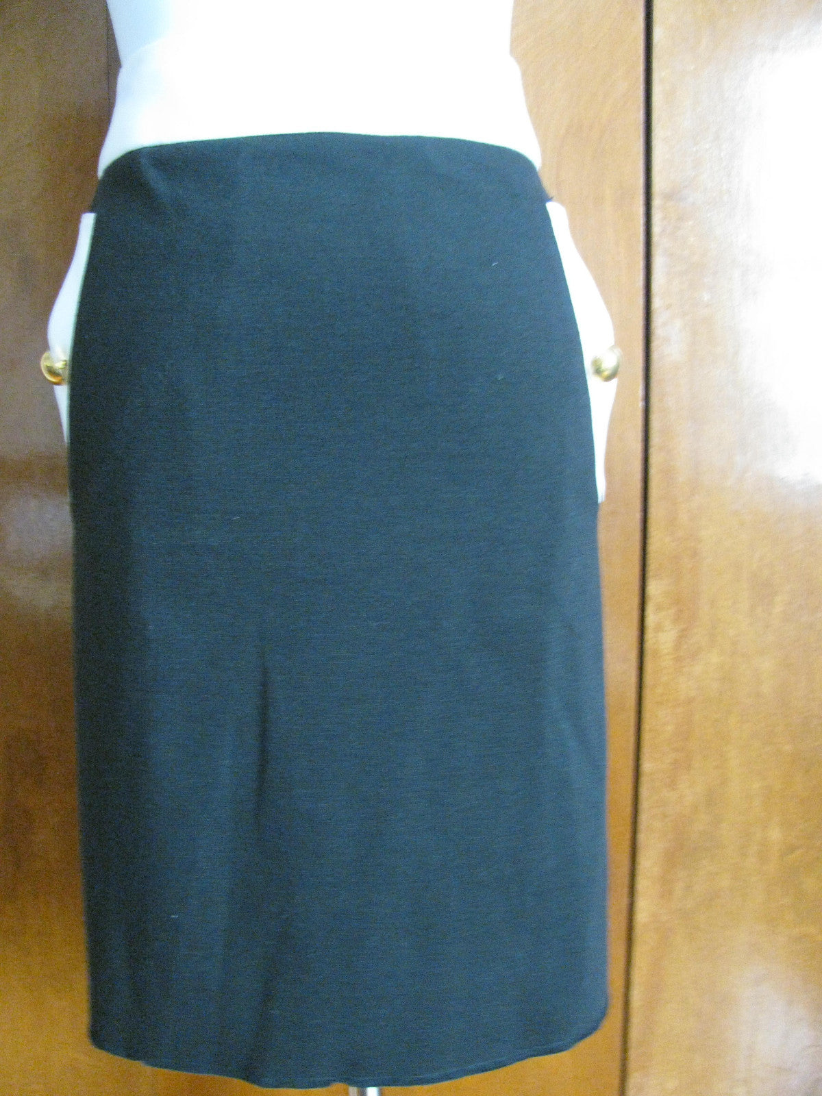 Essentials by ABS women's black/white skirt size 14