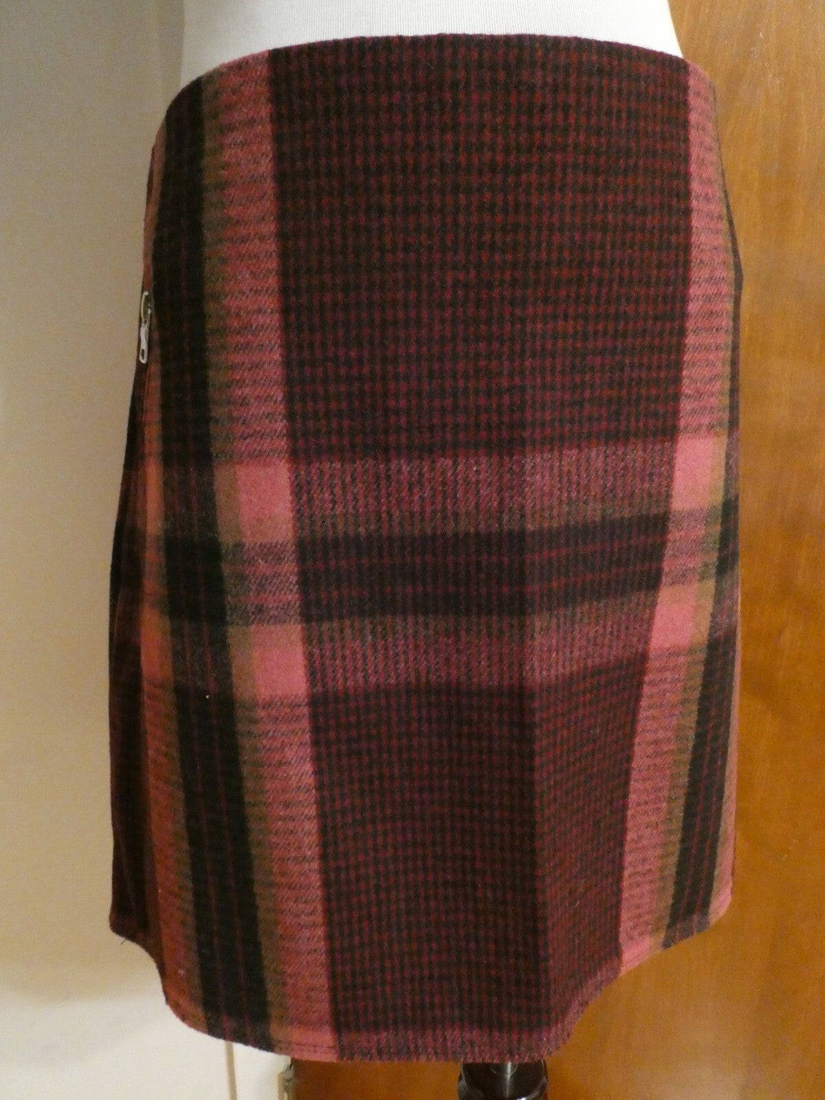 Gap women’s multicolor zip pockets mini skirt size 12