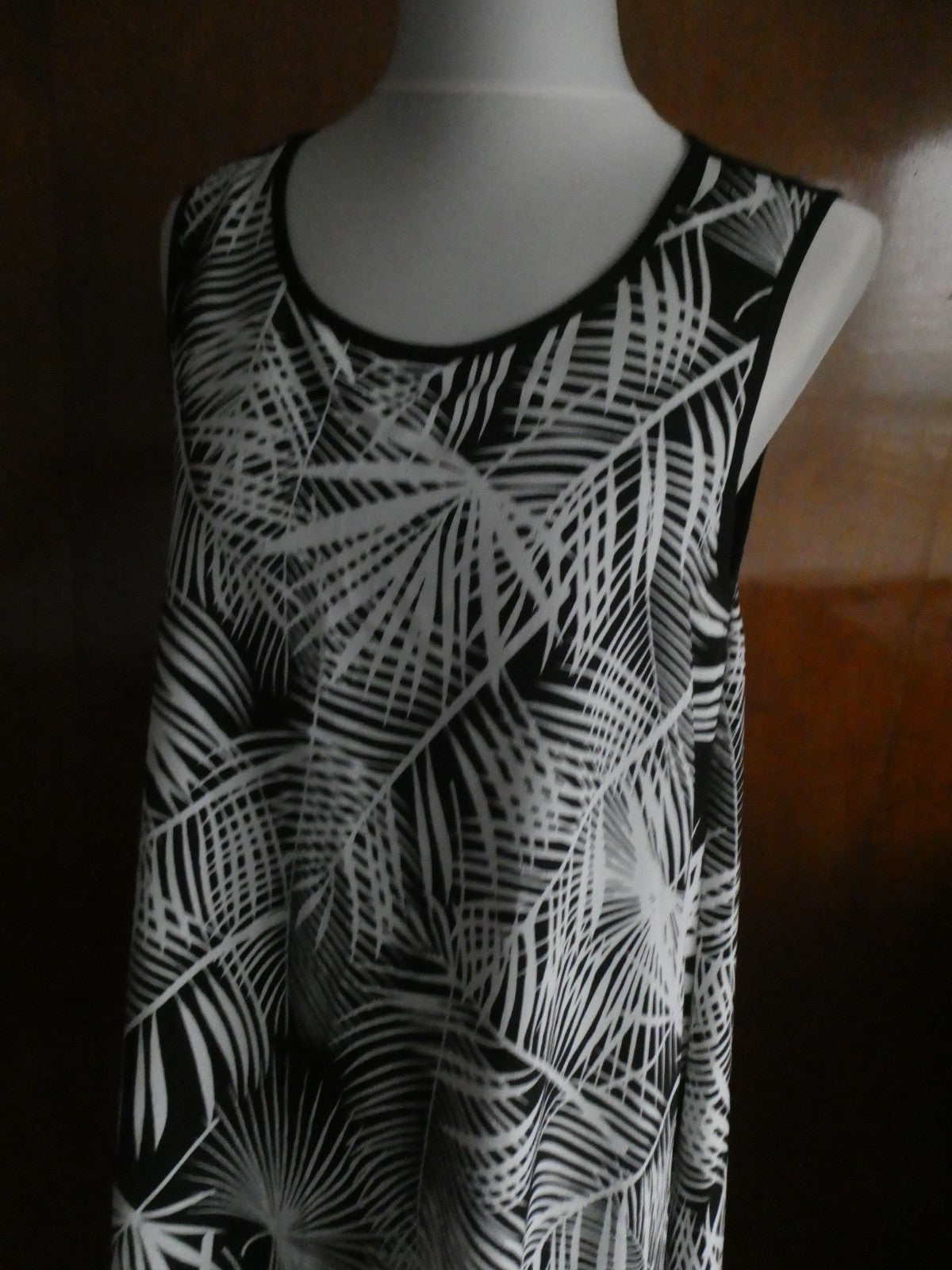Partizia Lusa Milano Black/White Detailed Asymmetric Tunic Dress Size Medium