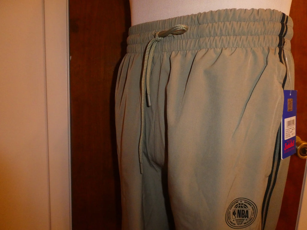 NBA Olive Green Walk Off Jogger Pants Men’s Large Athletic Track Pants Zip Hem