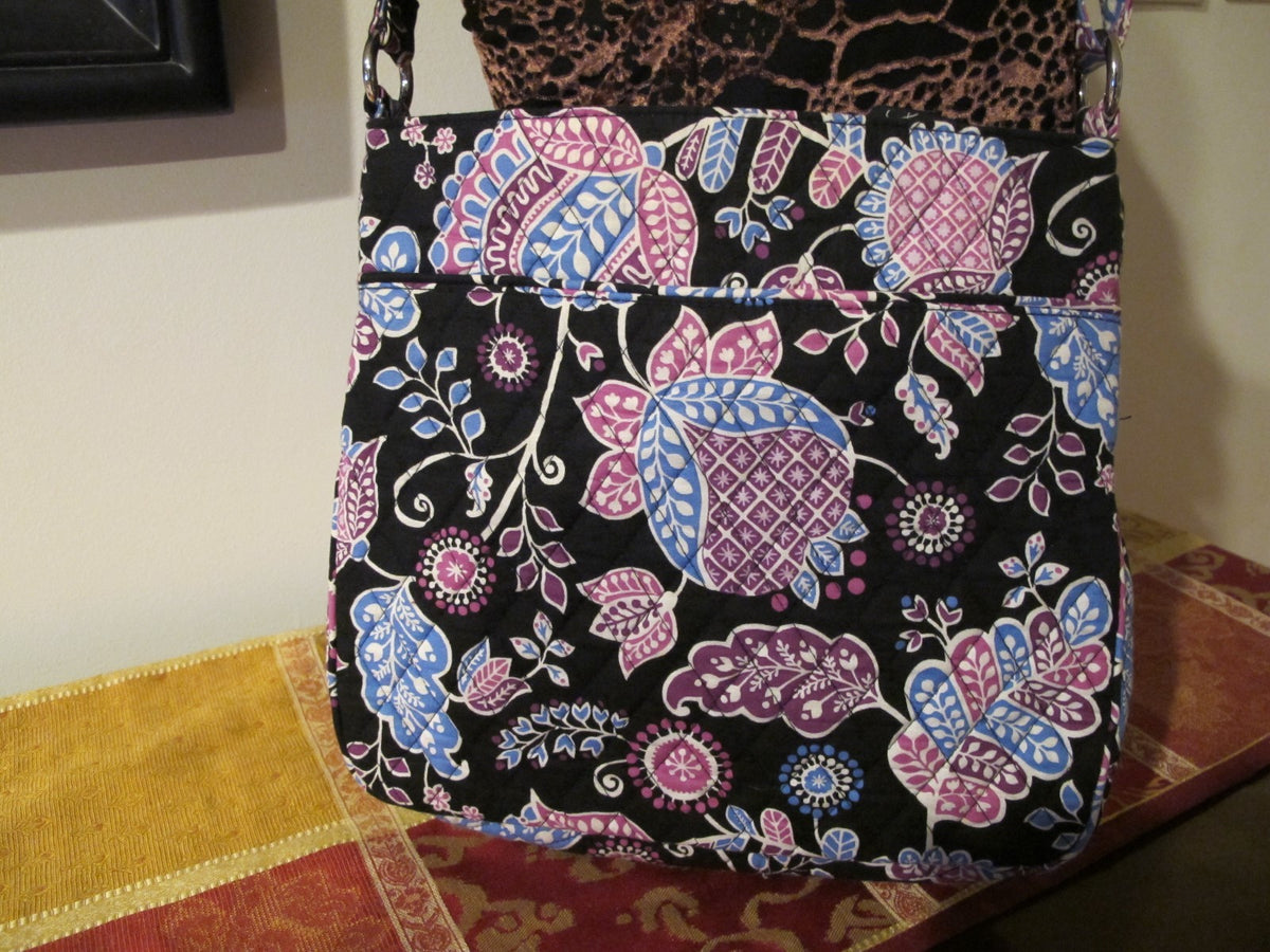 Vera Bradley Women's Black Multi Color Shoulder Crossbody Quilted Zippered Bag