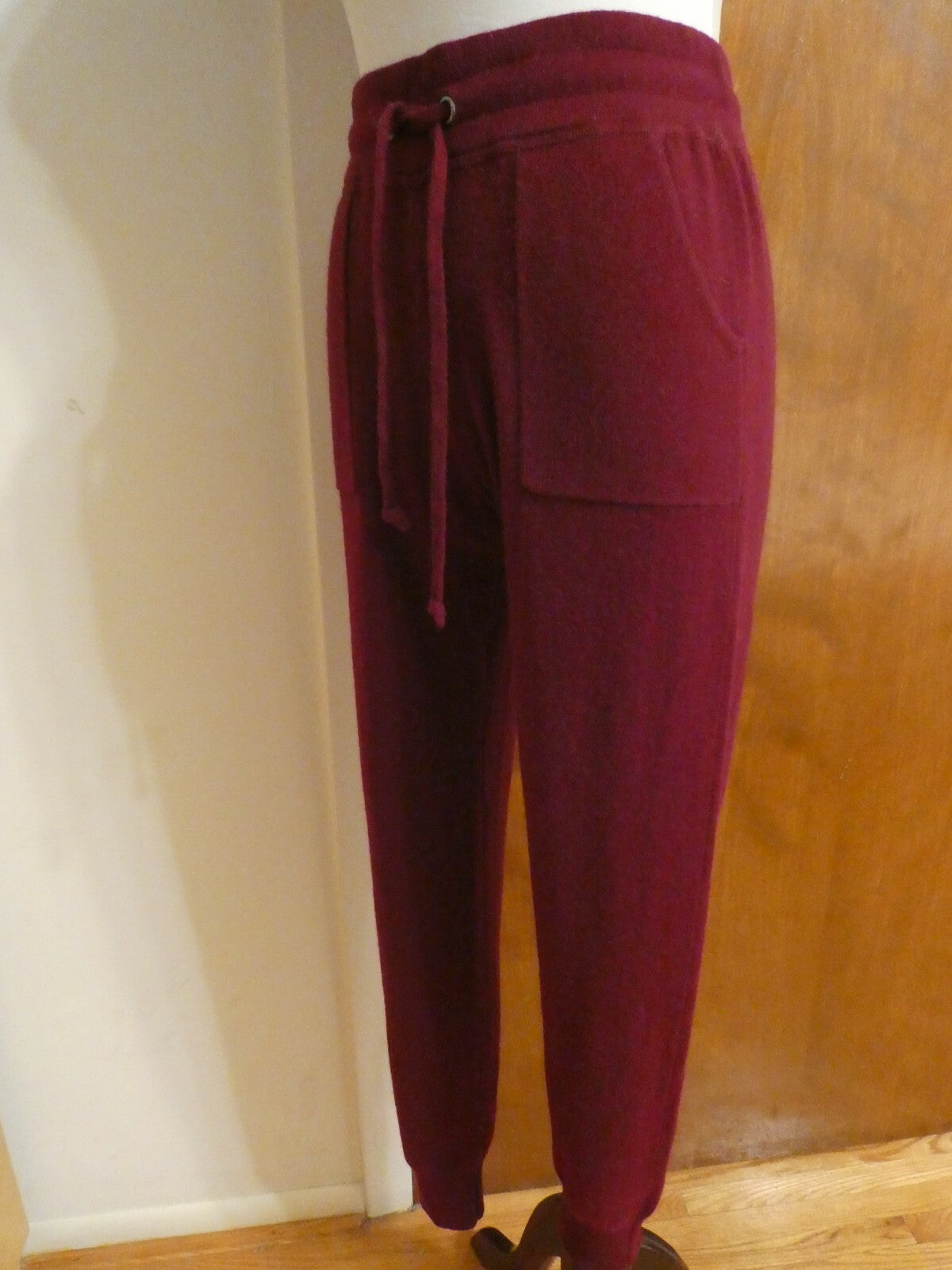 C By Bloomingdale's Women’s Wine 100% 2-PLY Cashmere Jogger Pants XS, XXL