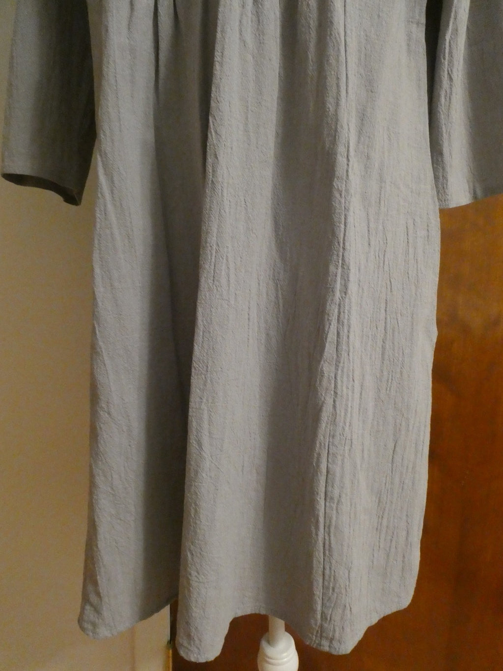 Gray Textured Shift Dress XL Fits L V-Neck Empire Waist Pockets Casual Macy's