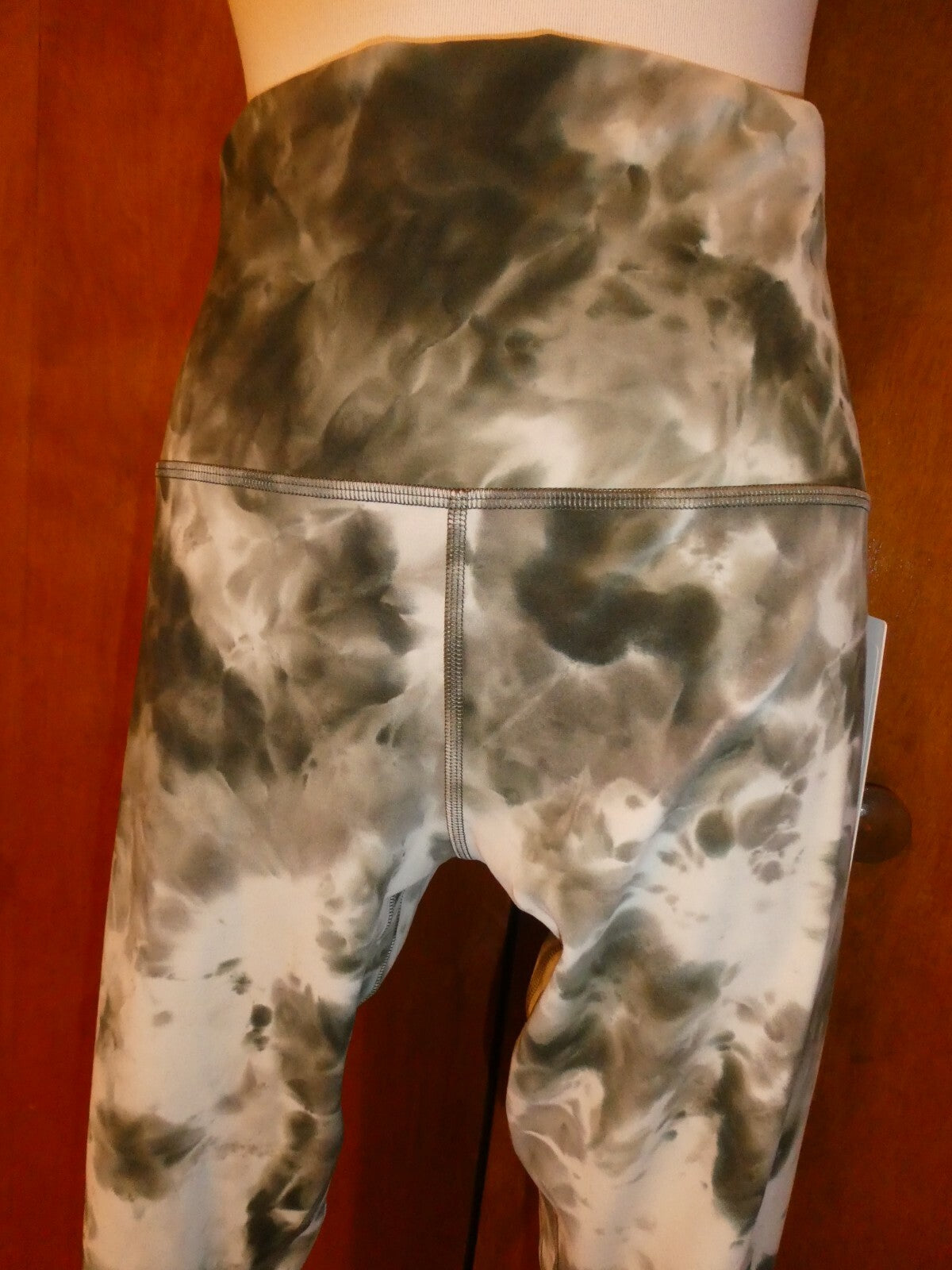 Lululemon athletica Active Leggings Diamond Dye Green Multicolor Size 14, 16