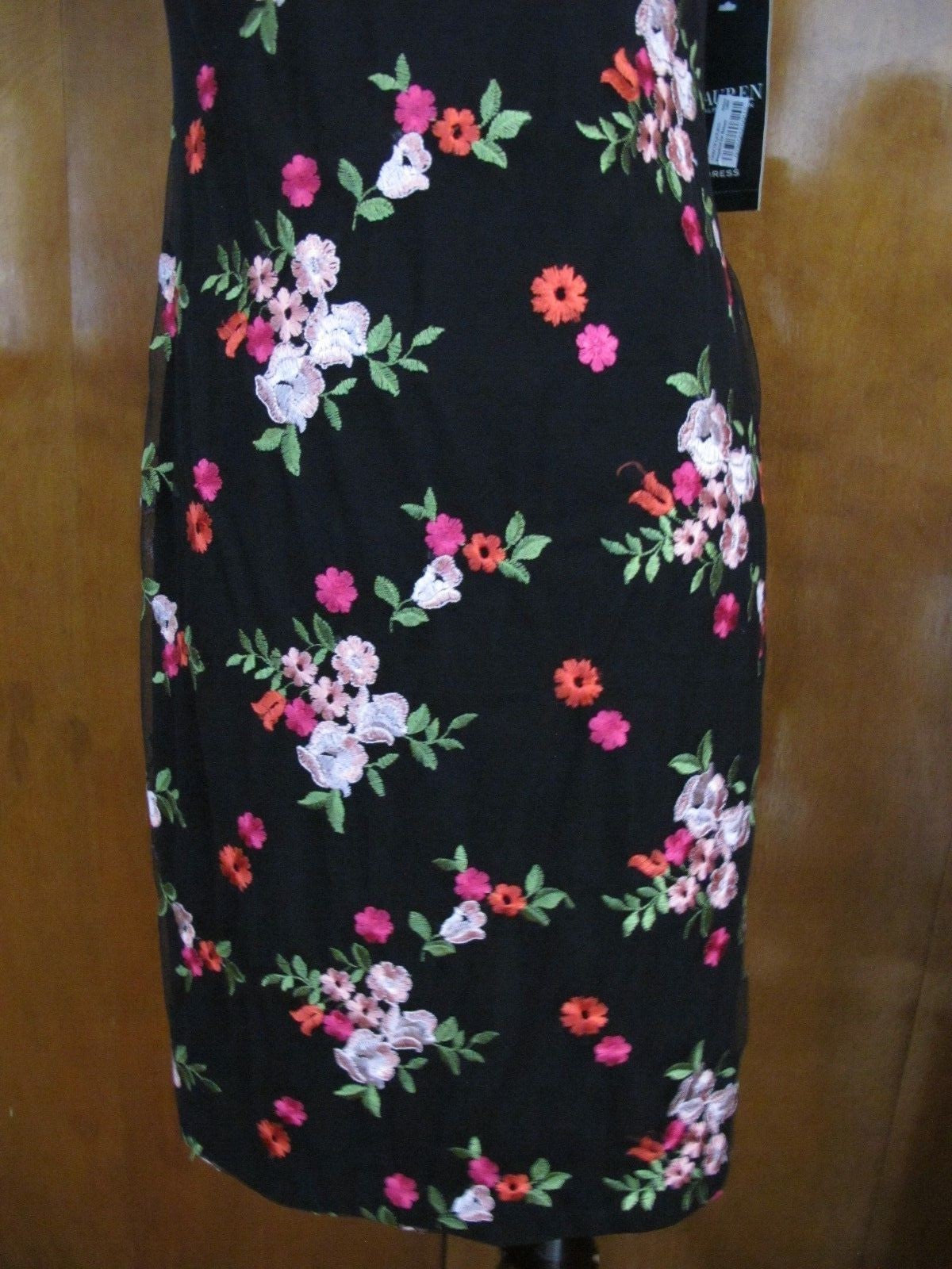 Ralph Lauren Women’s Black Embroidered Floral Sheath Dress size 2 
