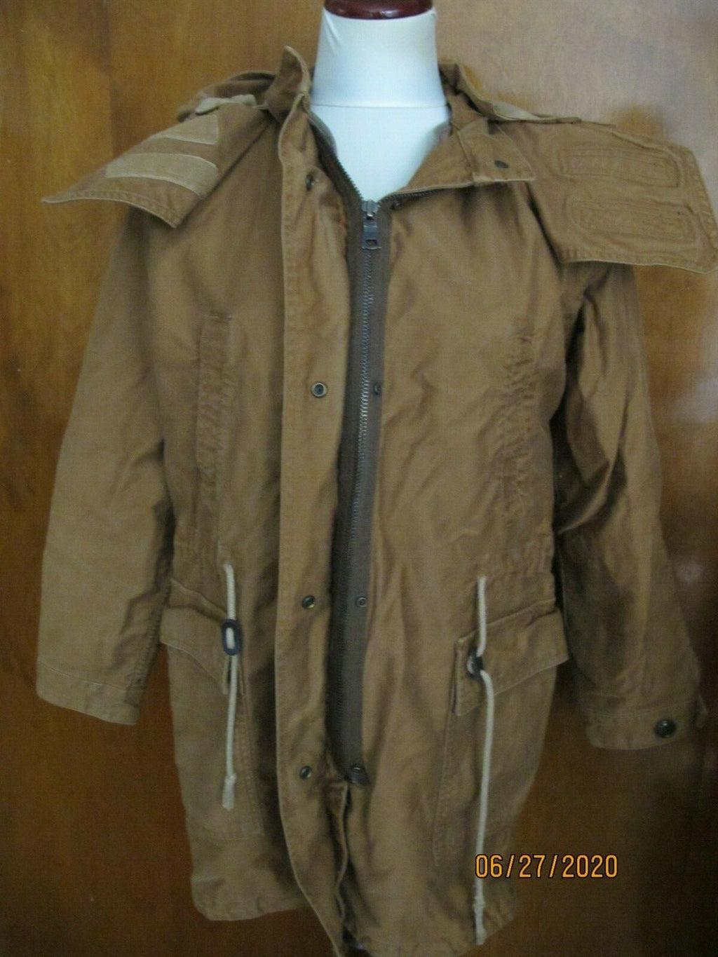 Gap women’s brown stylish coat jacket 3 in one size Xsmall 